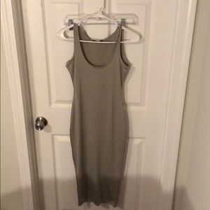 Gray body con midi dress